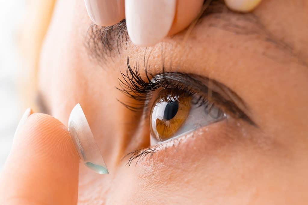 Contact Lense Fitting